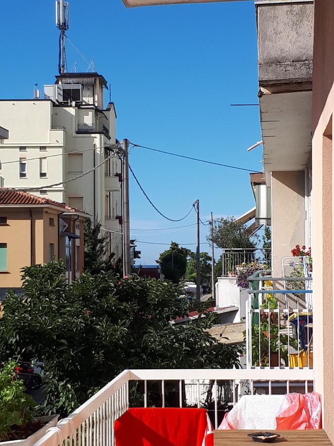 Hotel Ottavia Римини Экстерьер фото